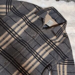 Vuori Gray and Tan Jacket